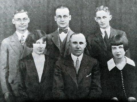 College of Pharmacy faculty in 1927