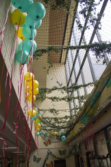 2018 explore ut hallway