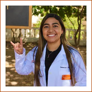 Headshot of student pharmacist Rebecca Rodriguez.