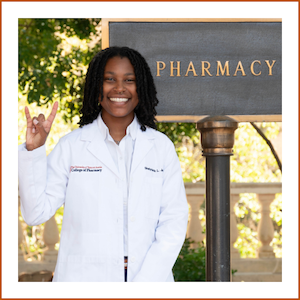 Headshot of student pharmacist Shellie Jackson.